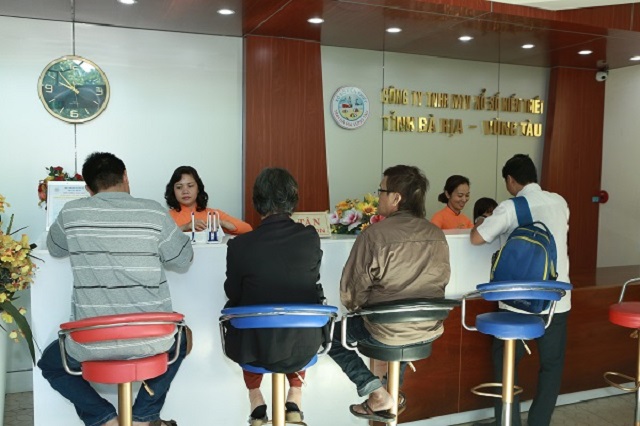 Ghé đại lý nhận tiền thưởng trúng số Ghé đại lý nhận tiền thưởng trúng số