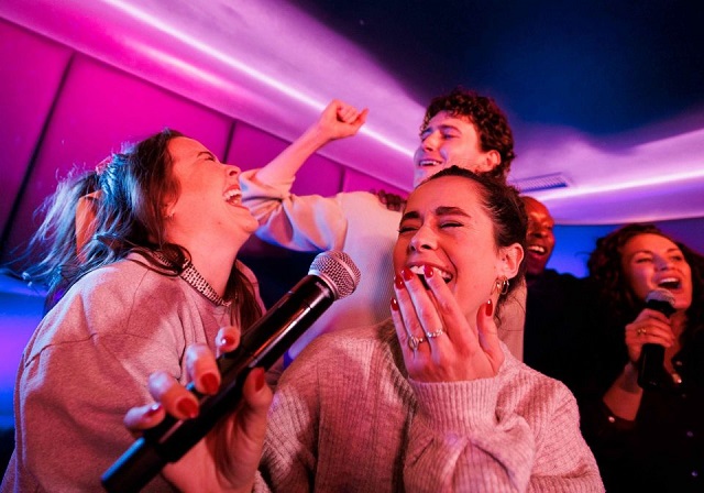Mơ thấy đi hát karaoke ý nghĩa gì? Mơ thấy đi hát karaoke ý nghĩa gì?
